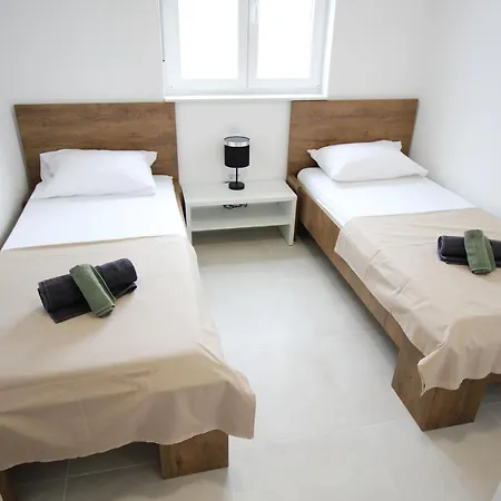 Sunshine Bay Apartmán