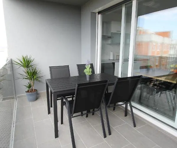 Sunshine Bay Apartamento Nin